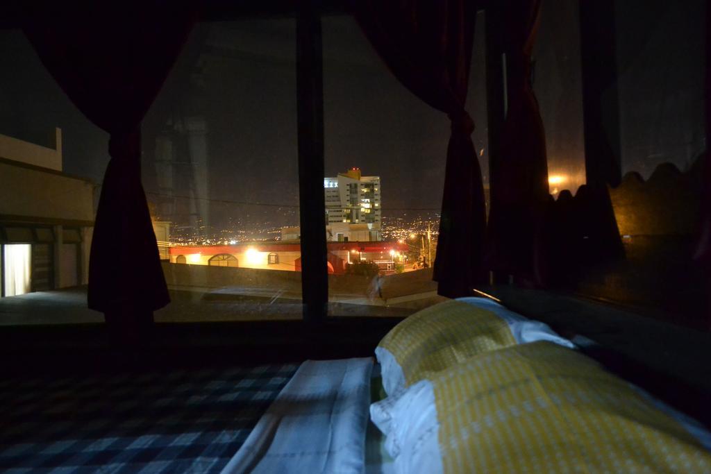 Hotel Columbus San Jose  Bagian luar foto