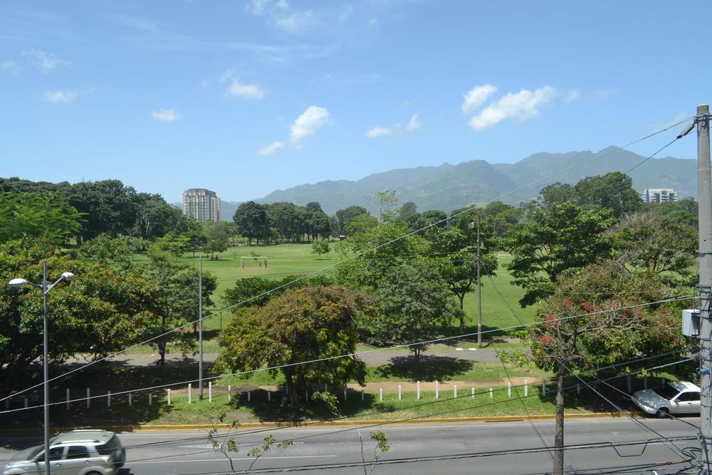Hotel Columbus San Jose  Bagian luar foto